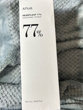 Anua Heartleaf 77% Soothing Toner — White